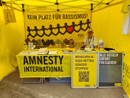 Infostand beim Rock-gegen-Rechts-Festival 2025